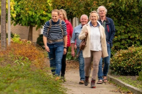Foto wandelen met burgemeester