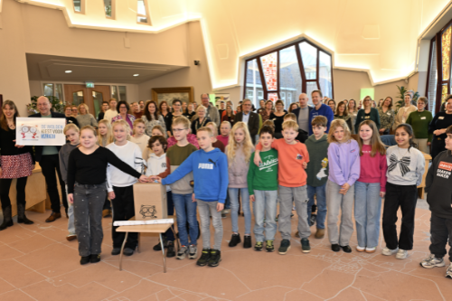 Groepsfoto tijdens feestelijk moment Talentengemeente